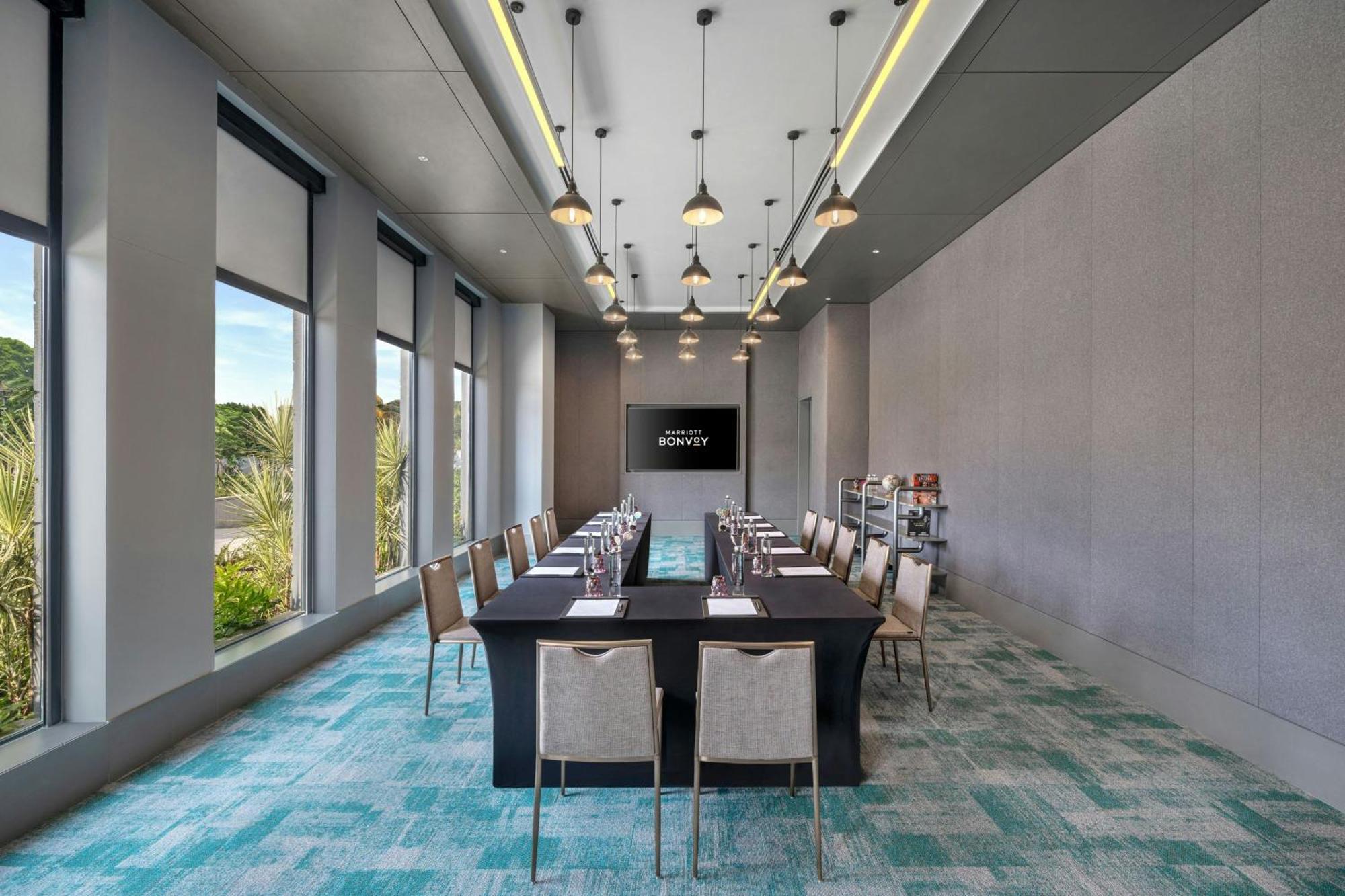 Hotel Moxy Bengaluru Airport Prestige Tech Cloud Devanahalli Zewnętrze zdjęcie