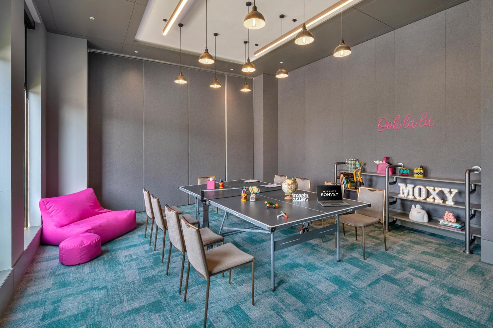 Hotel Moxy Bengaluru Airport Prestige Tech Cloud Devanahalli Zewnętrze zdjęcie
